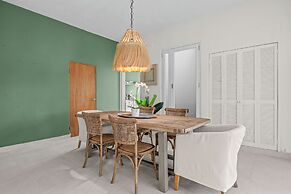 Villa Playa - Beach & Pool Apartments