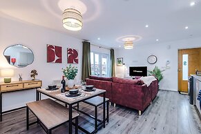 Centrally Located Flat off Formby High Street