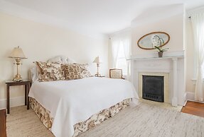 Chestnut Street Inn B&B