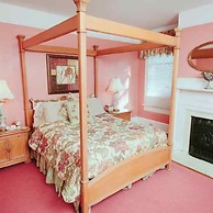 Chestnut Street Inn B&B