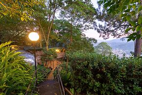 Santo Cielo by Casa Santo Domingo