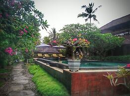 Sejuk Cottages