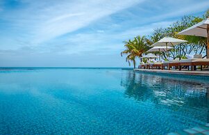 Denis Private Island