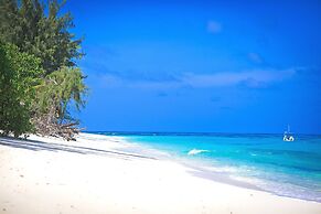 Denis Private Island