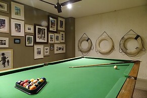 Denis Private Island