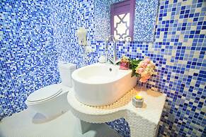 Moroccan Holiday Suite