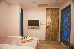 Moroccan Holiday Suite