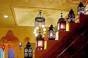 Moroccan Holiday Suite