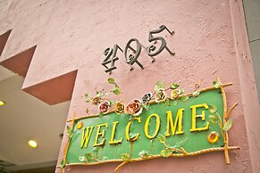 Moroccan Holiday Suite