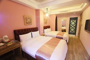 Moroccan Holiday Suite