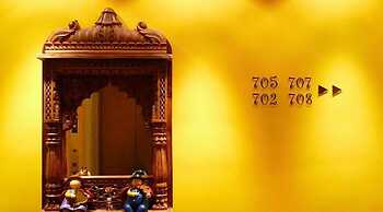 Moroccan Holiday Suite