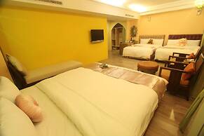 Moroccan Holiday Suite