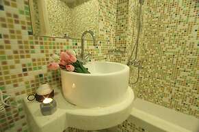 Moroccan Holiday Suite