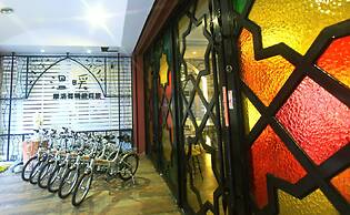 Moroccan Holiday Suite