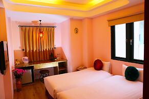 Moroccan Holiday Suite