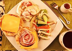 Moroccan Holiday Suite