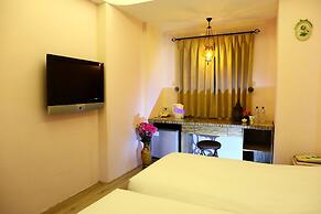 Moroccan Holiday Suite