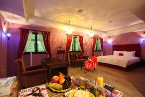 Moroccan Holiday Suite