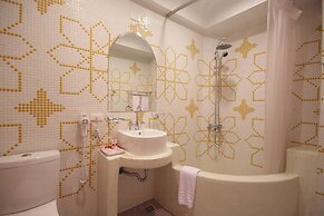 Moroccan Holiday Suite