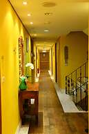 Moroccan Holiday Suite