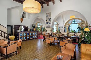 Elafos Hotel