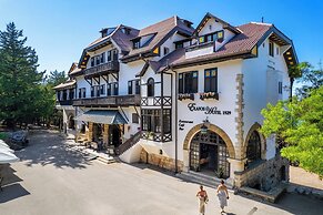 Elafos Hotel
