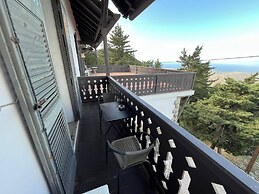 Elafos Hotel