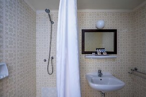 Elafos Hotel