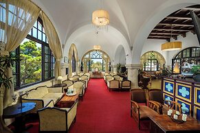 Elafos Hotel