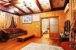 Palace in the Forest Pension