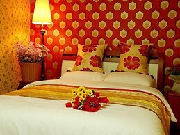 Palace in the Forest Pension