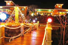 Palace in the Forest Pension