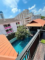 Yotaka Bangkok Hotel