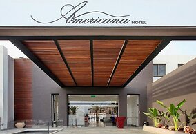 Americana Hotel