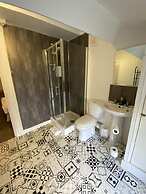 Number 19 Guesthouse