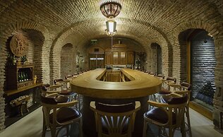 Vinotel Boutique Hotel