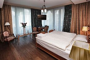 Vinotel Boutique Hotel