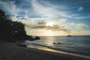 Mount Irvine Bay Resort