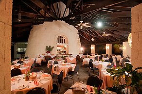 Mount Irvine Bay Resort