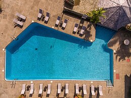 Mount Irvine Bay Resort