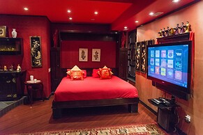 Mariaggi's Theme Suite Hotel & Spa