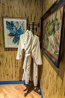 Mariaggi's Theme Suite Hotel & Spa