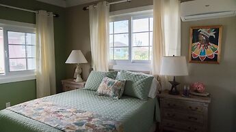 Rollezz Villas Beach Resort