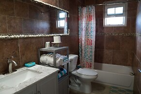 Rollezz Villas Beach Resort