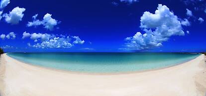 Rollezz Villas Beach Resort