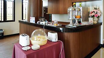 Visa Hotel Hua Hin