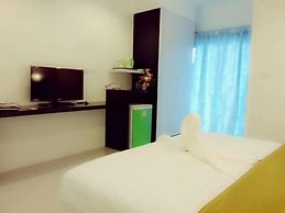 De-complex Apartment