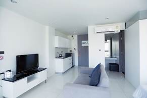 Neca Complex Apartment