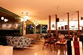 Neca Complex Apartment