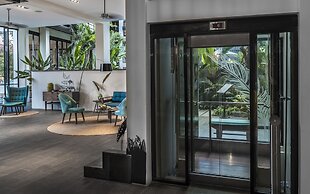 The Aviary Hotel